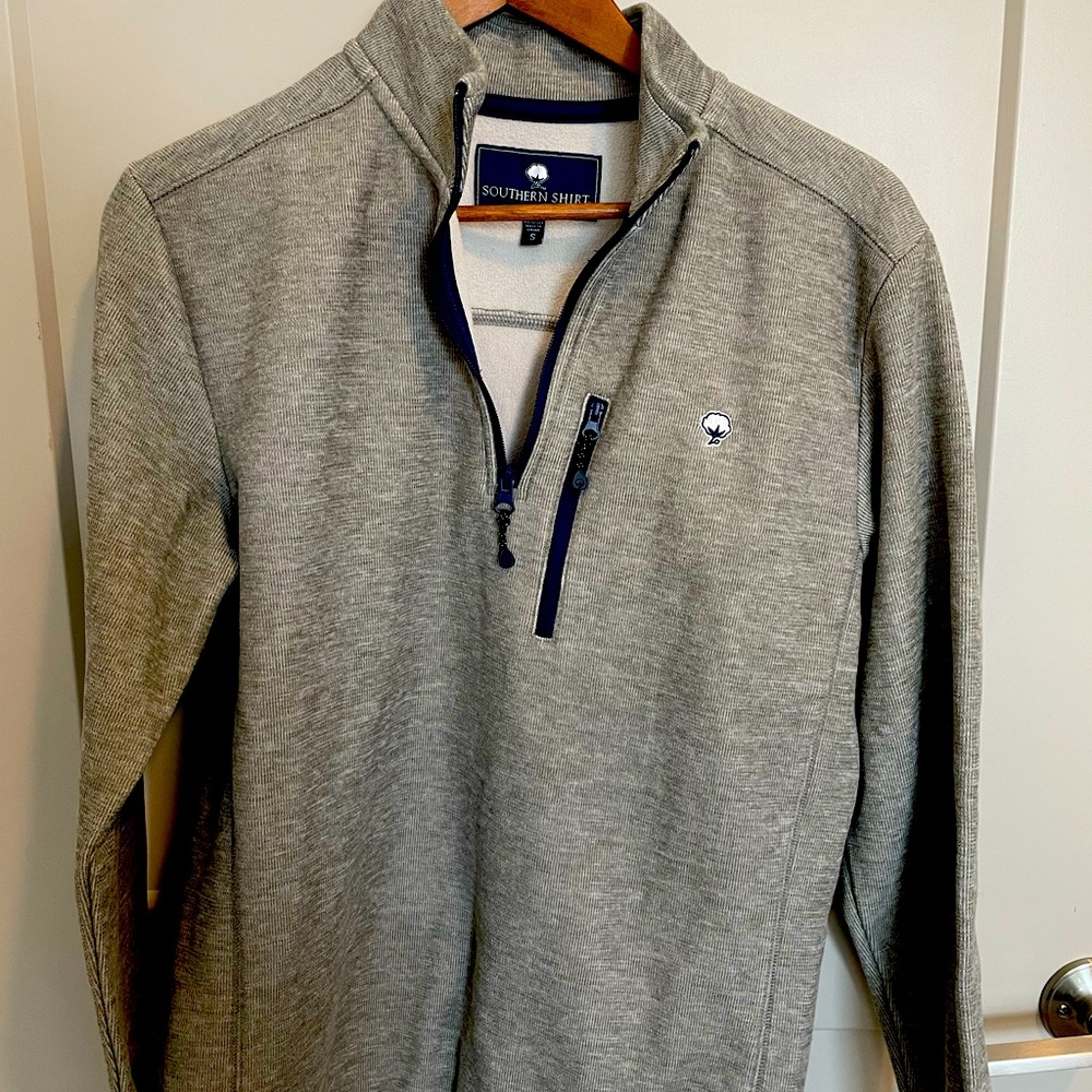 Men’s small 1/4 zip